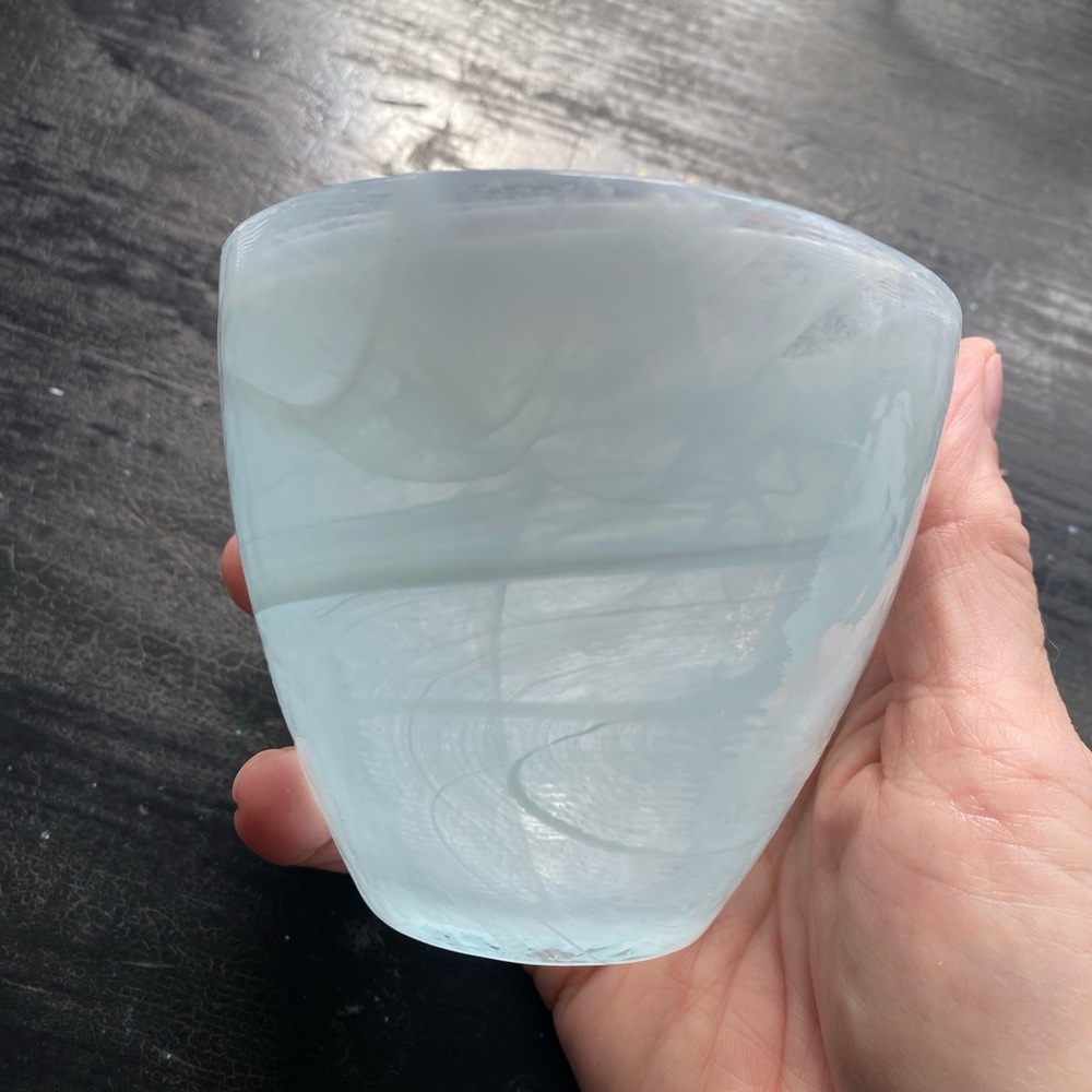 blue glass cups - Picture 4 of 7
